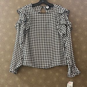 🔥🔥🔥NWT Catwalk Junkie Ruffle Long Sleeve Blouse